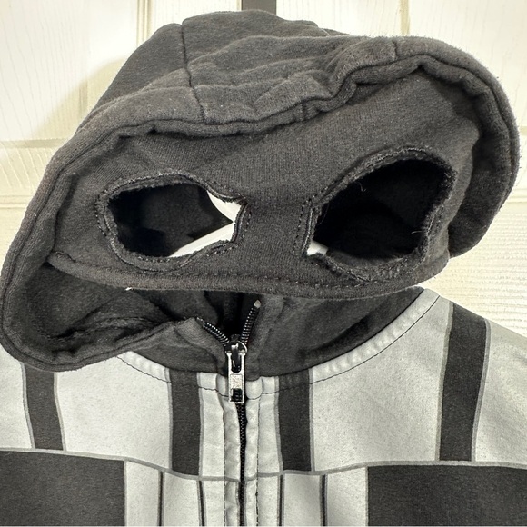 Star Wars Vader youth hoodie, zip up, size small (5-6), costume, fall - Picture 9 of 9